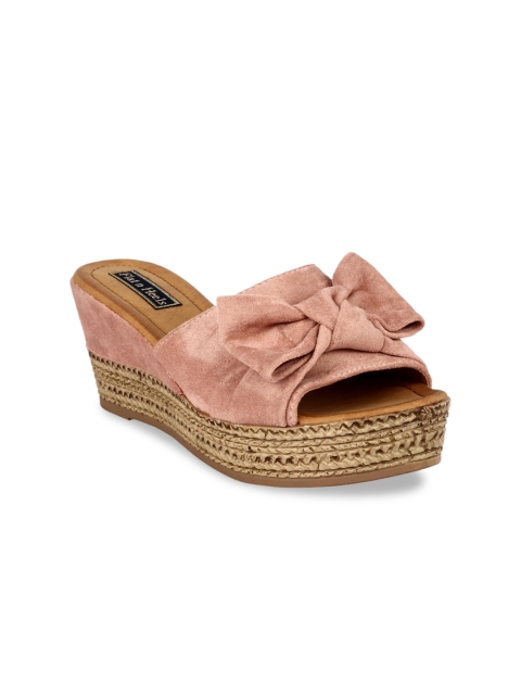 

Flat n Heels Women Pink Solid Solid Heels