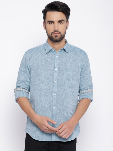 

CAVALLO by Linen Club Men Cotton Linen Blue Regular Fit Solid Casual Shirt