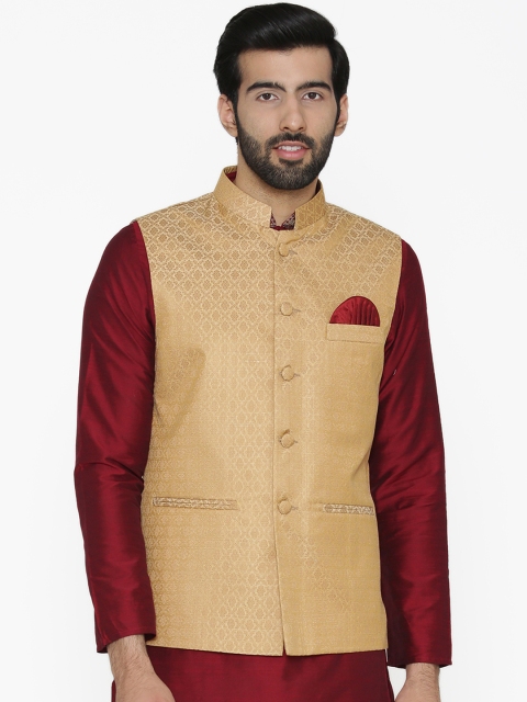 

Wintage Nehru Jackets, Gold