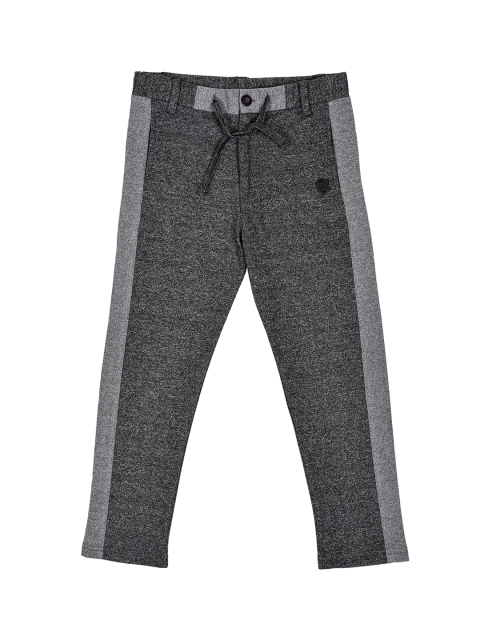 

Lil Tomatoes Boys Black Solid Regular-Fit Trackpants
