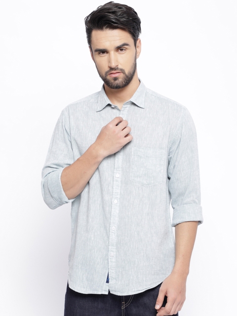 

CAVALLO by Linen Club Men Cotton Linen Blue Regular Fit Solid Casual Shirt