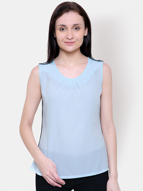 

Yaadleen Women Blue Solid Top
