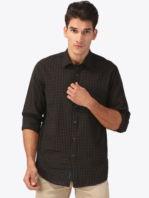 

CAVALLO by Linen Club Men Cotton Linen Black Regular Fit Checked Casual Shirt