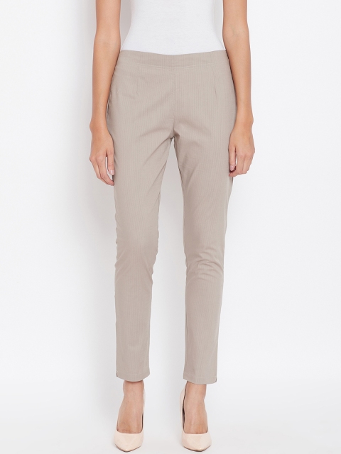 

Ruhaans Women Brown Smart Regular Fit Solid Cigarette Trousers