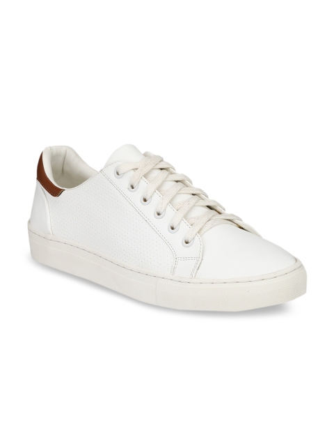 

Rodolfo Darrell Men White Sneakers