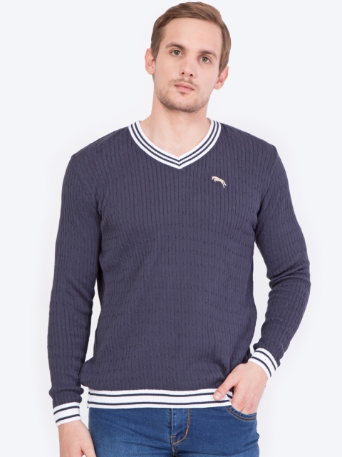 

JUMP USA Men Blue Solid Sweater