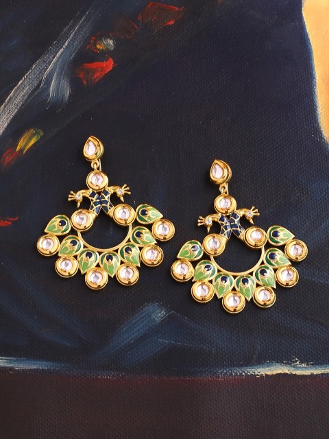 

Voylla Gold-Toned & Green Enamelled Crescent Shaped Chandbalis