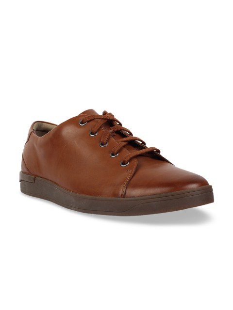 

Clarks Men Tan Brown Leather Sneakers