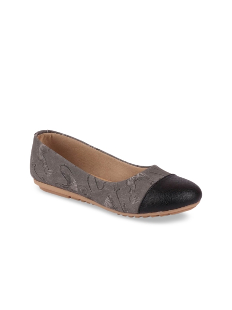 

FAUSTO Women Black Printed Ballerinas
