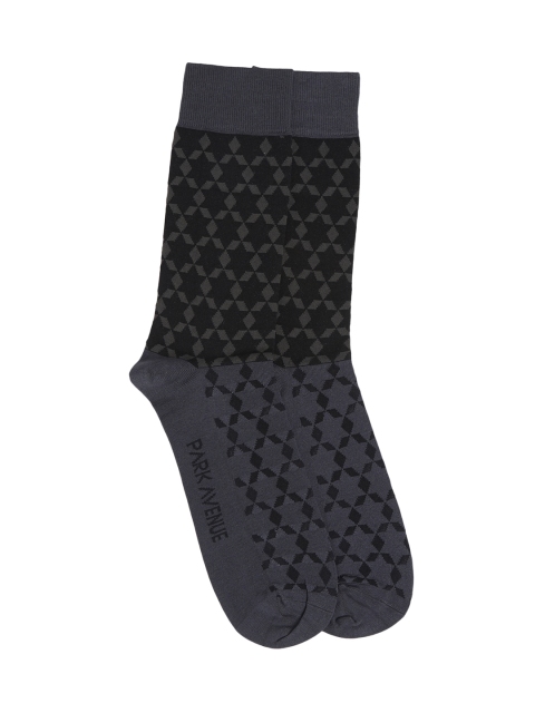 

Park Avenue Men Grey & Black Patterned Calf-Length Socks