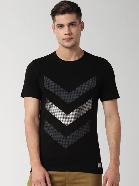 

Peter England Casuals Men Black Striped Round Neck Slim Fit T-shirt