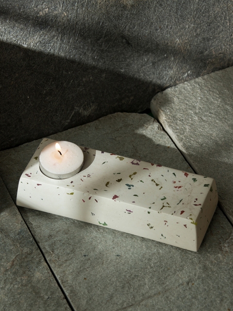 

ExclusiveLane 'Bar of Radiance' Handcrafted Tea Light Holder In Concrete, White