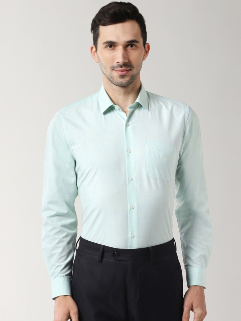 

Peter England Men Green Regular Fit Solid Formal Shirt