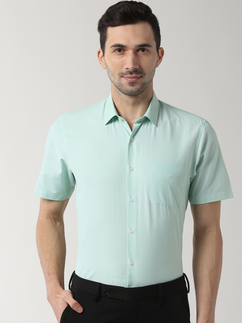 

Peter England Men Green Regular Fit Solid Formal Shirt