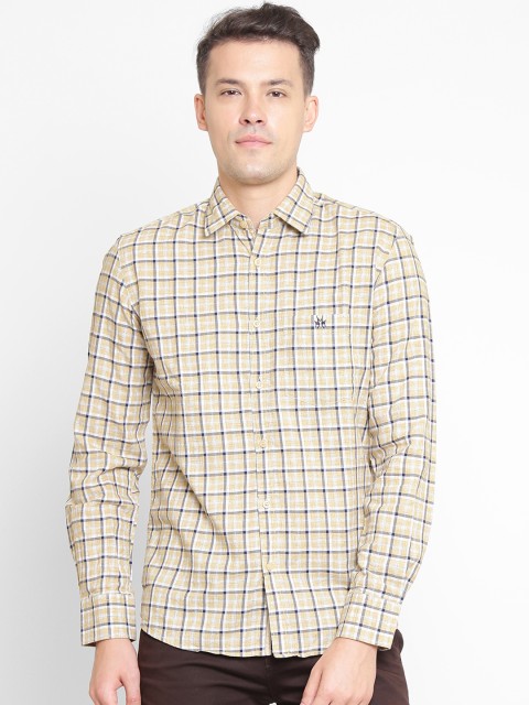 

Crimsoune Club Men Beige & White Slim Fit Checked Casual Shirt