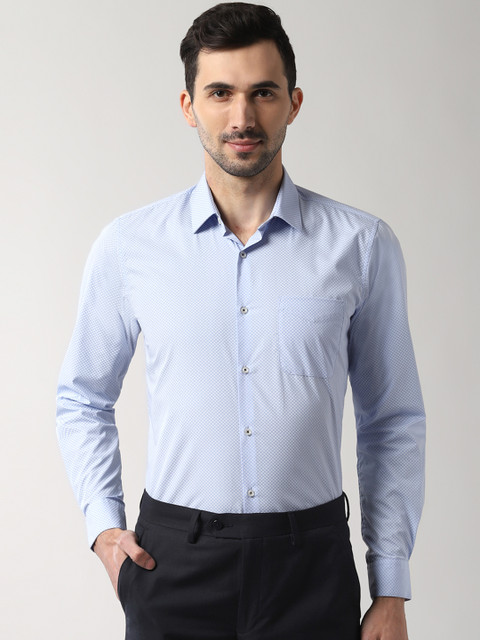 

Peter England Men Blue Regular Fit Checked Formal Shirt