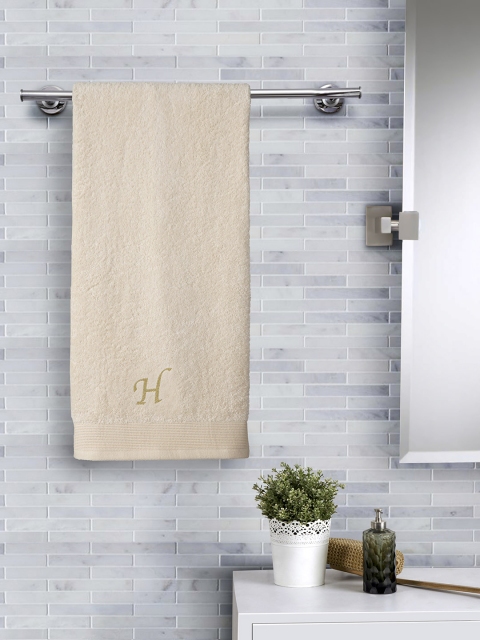 

MASPAR Beige Solid 550 GSM H Monograme Cotton Bath Towel