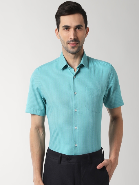 

Peter England Men Green Regular Fit Self Design Formal Shirt
