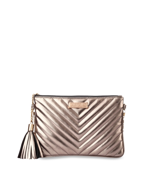 

Berrypeckers Gunmetal-Toned Textured Clutch, Metallic