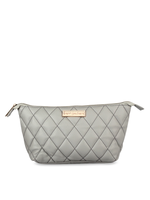 

Berrypeckers Grey Textured Clutch