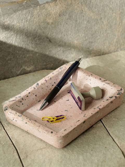 

ExclusiveLane Pink Handcrafted Table Organiser Tray In Concrete