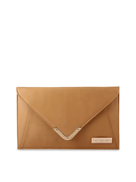 

Berrypeckers Women Beige Solid Clutch
