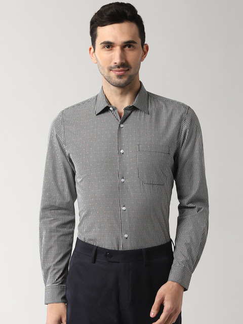 

Peter England Men Black & White Slim Fit Checked Formal Shirt