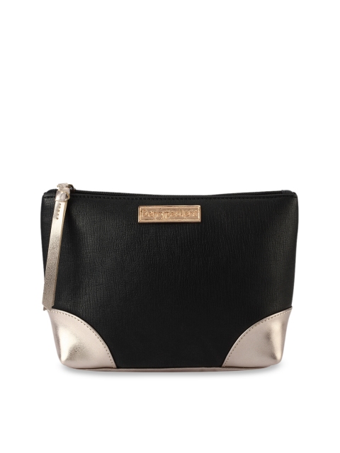 

Berrypeckers Women Black & Gold-Toned Solid Clutch
