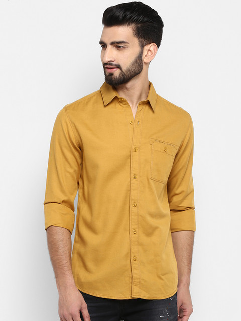 

Mufti Men Mustard Yellow Regular Fit Solid Casual Shirt