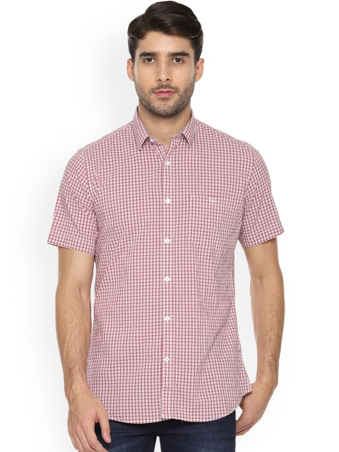 

Van Heusen Sport Men Peach-Coloured Tight Slim Fit Checked Casual Shirt