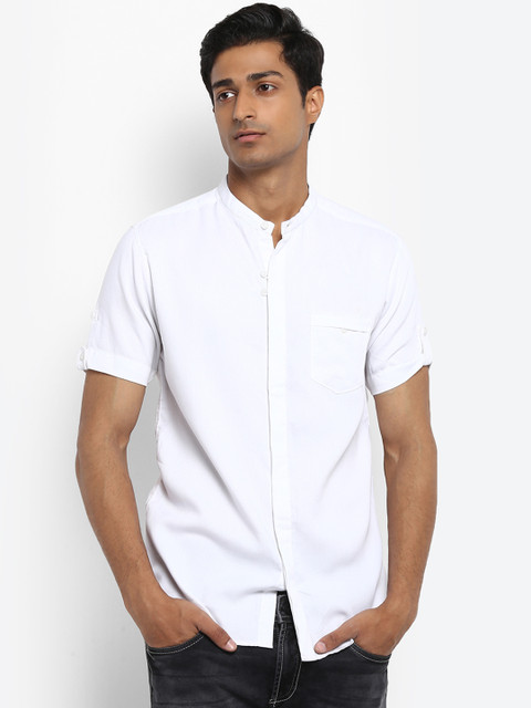 

Mufti Men White Regular Fit Solid Casual Shirt