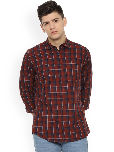 

Van Heusen Sport Men Maroon & Blue Tight Slim Fit Checked Casual Shirt