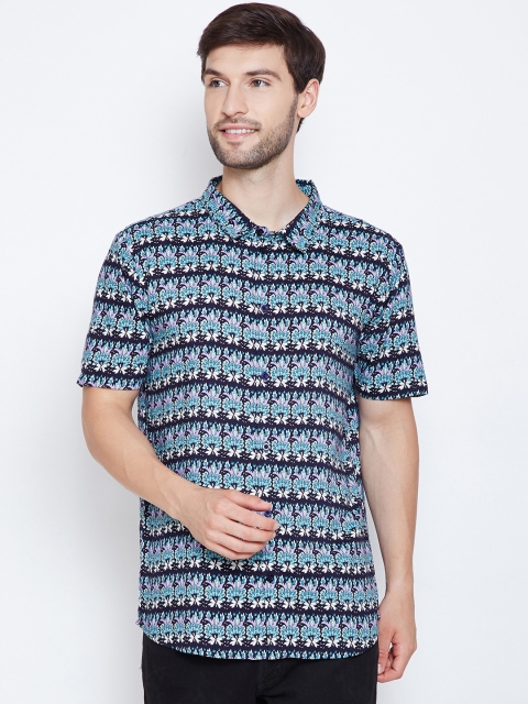 

Oxolloxo Men Multicoloured Regular Fit Printed Casual Shirt, Multi