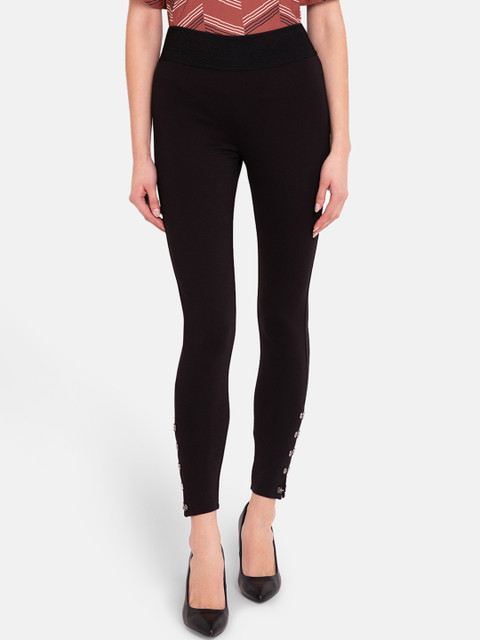 

Kazo Women Black Solid Relaxed Fit Jeggings