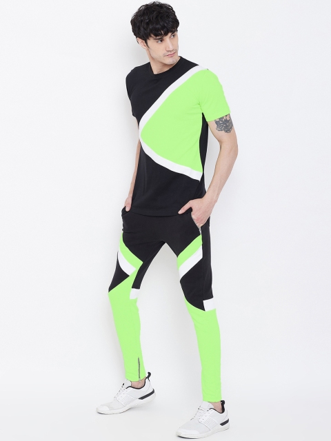 

FUGAZEE Men Black & Fluroscent Green Colourblocked Tracksuit