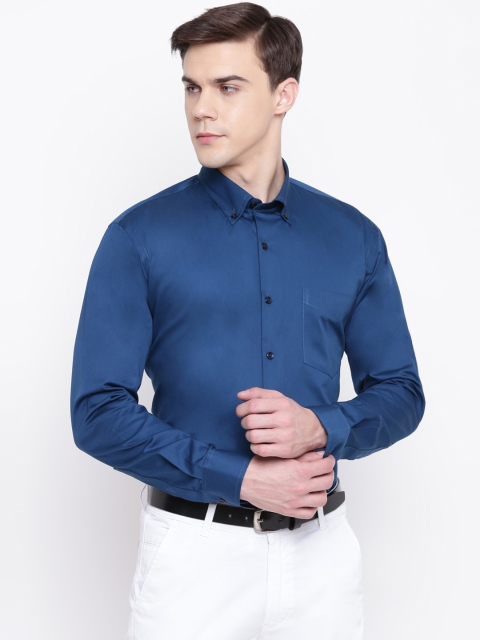 

Hancock Men Navy Blue Slim Fit Solid Formal Shirt