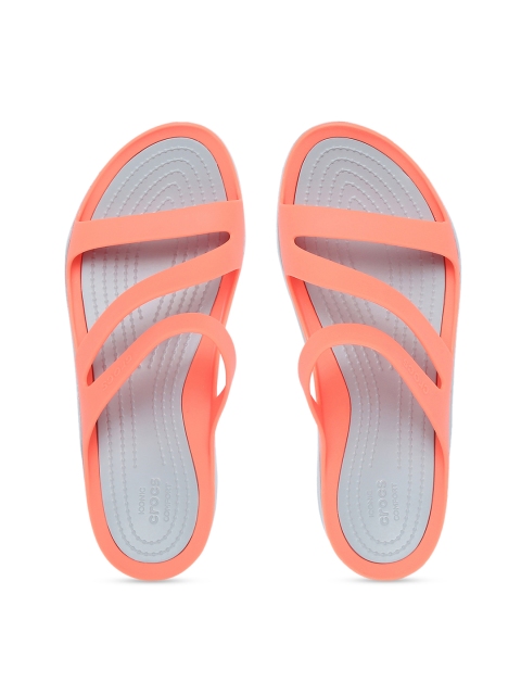 

Crocs Swiftwater Women Orange Grey Solid Sliders