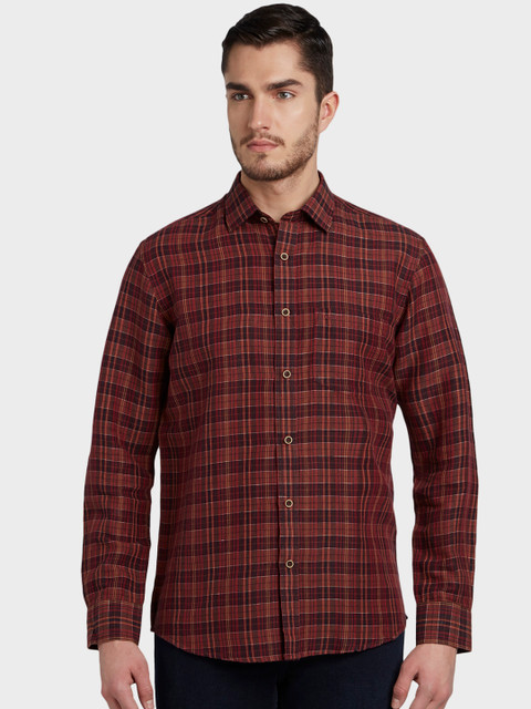 

ColorPlus Men Red Tailored Fit Checked Casual Shirt