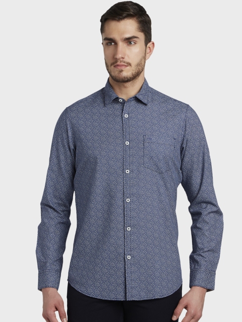 

ColorPlus Men Blue & White Regular Fit Printed Casual Shirt
