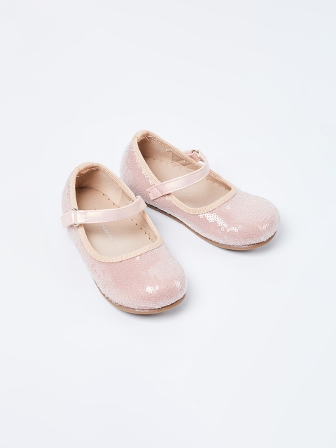 

Fame Forever by Lifestyle Girls Pink Solid Mary Janes
