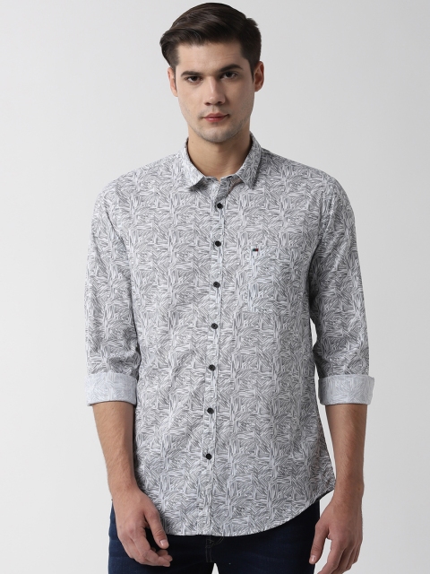 

Peter England Casuals Men White & Black Slim Fit Printed Casual Shirt
