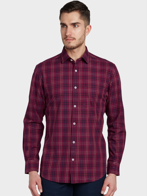 

ColorPlus Men Maroon & Navy Blue Tailored Fit Checked Casual Shirt