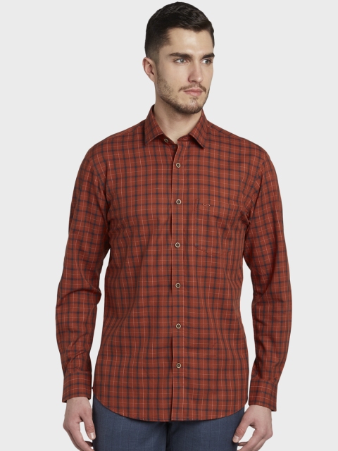 

ColorPlus Men Rust Red & Navy Blue Tailored Fit Checked Casual Shirt