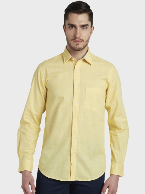 

ColorPlus Men Yellow Tailored Fit Solid Casual Shirt