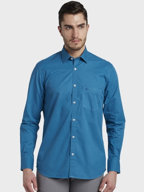 

ColorPlus Men Blue Tailored Fit Solid Casual Shirt