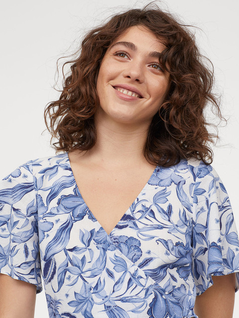 

H&M Women White & Blue Patterned Crepe Dress