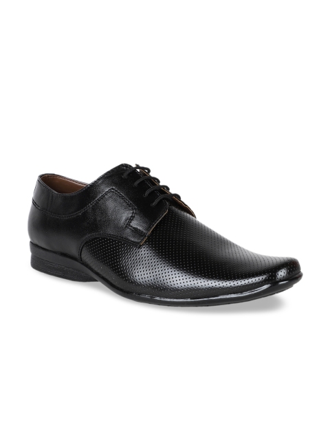 

Respiro Men Black Textured Formal Derbys