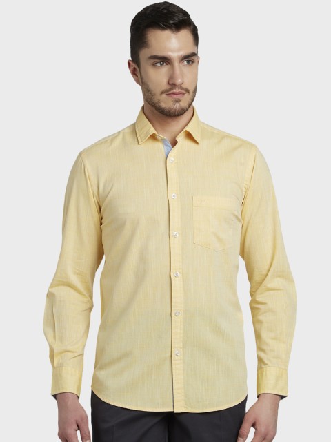 

ColorPlus Men Yellow Tailored Fit Solid Casual Shirt