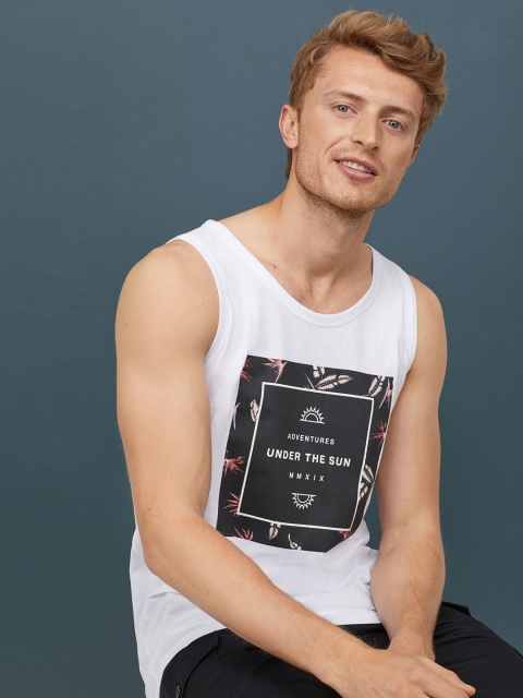 

H&M Men White Printed Vest T-shirt With A Motif
