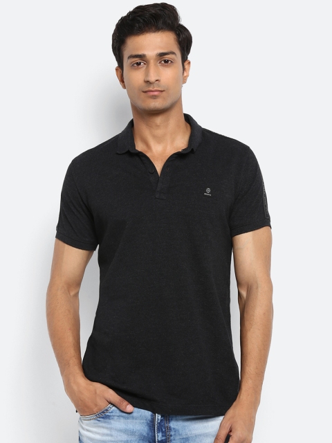 

Mufti Men Black Solid Polo Collar T-shirt